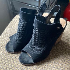 Not Rated Black Heel